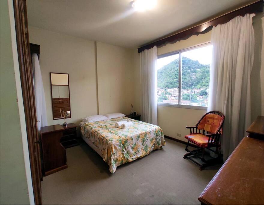 Apartamento no Alto com vaga