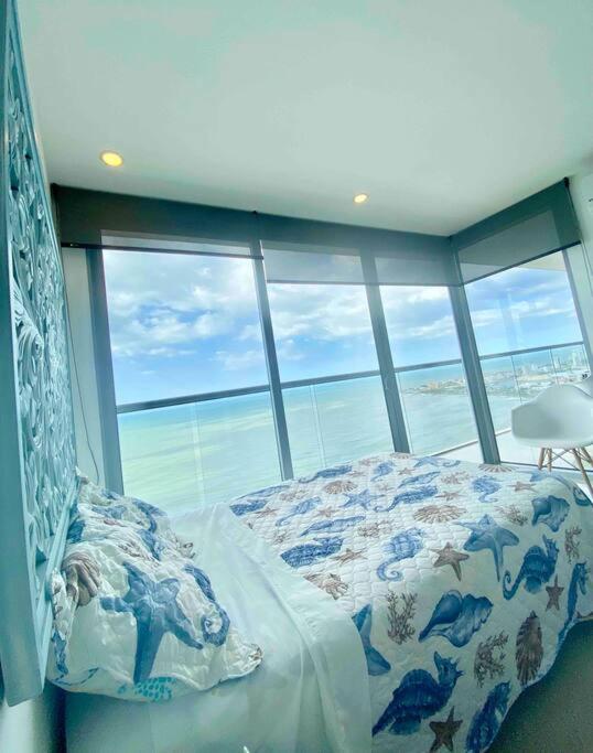 Frente al Mar con Inigualable Vista en Piso 34 WiFi