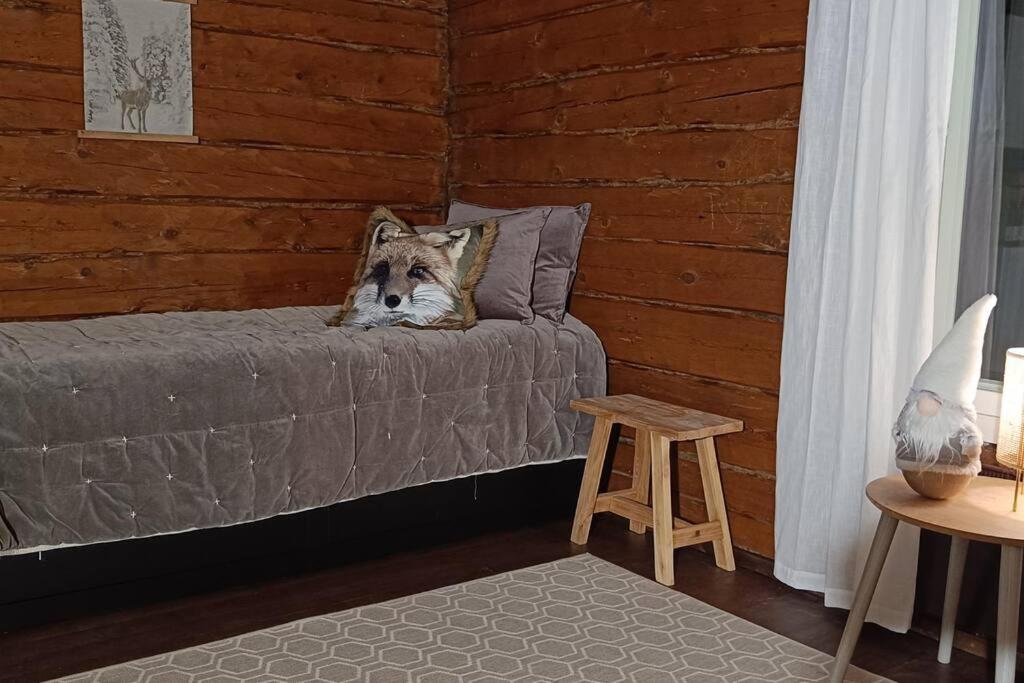 Pine Forest Log House