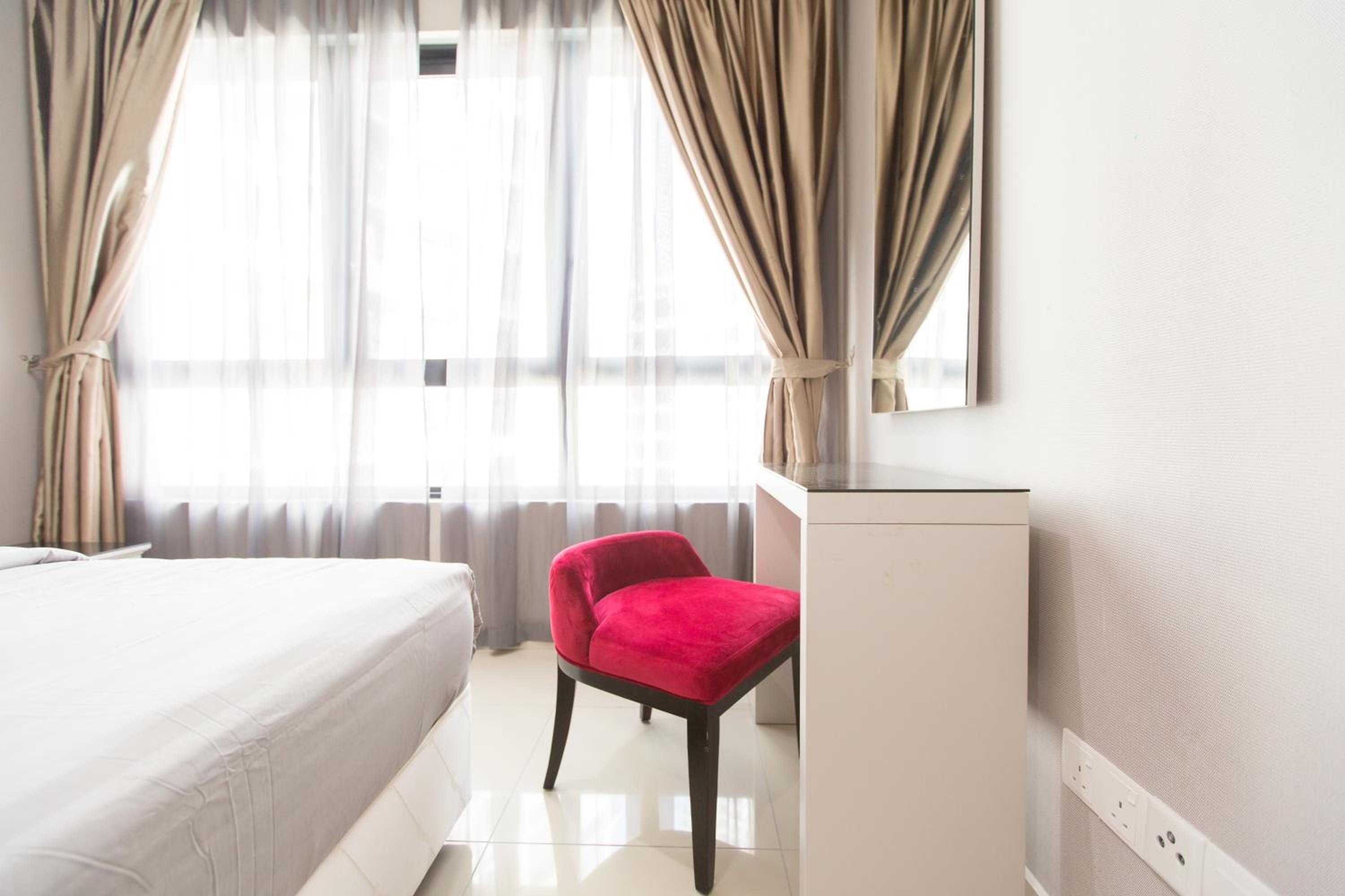 I City Suites by MY TRIP & MY STAY photo 3