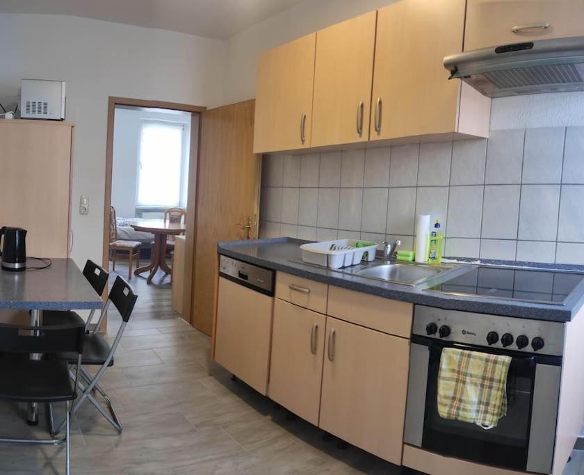 schöne 2 Raum, 2 - 3 Bett FeWo in Schönebeck view 3