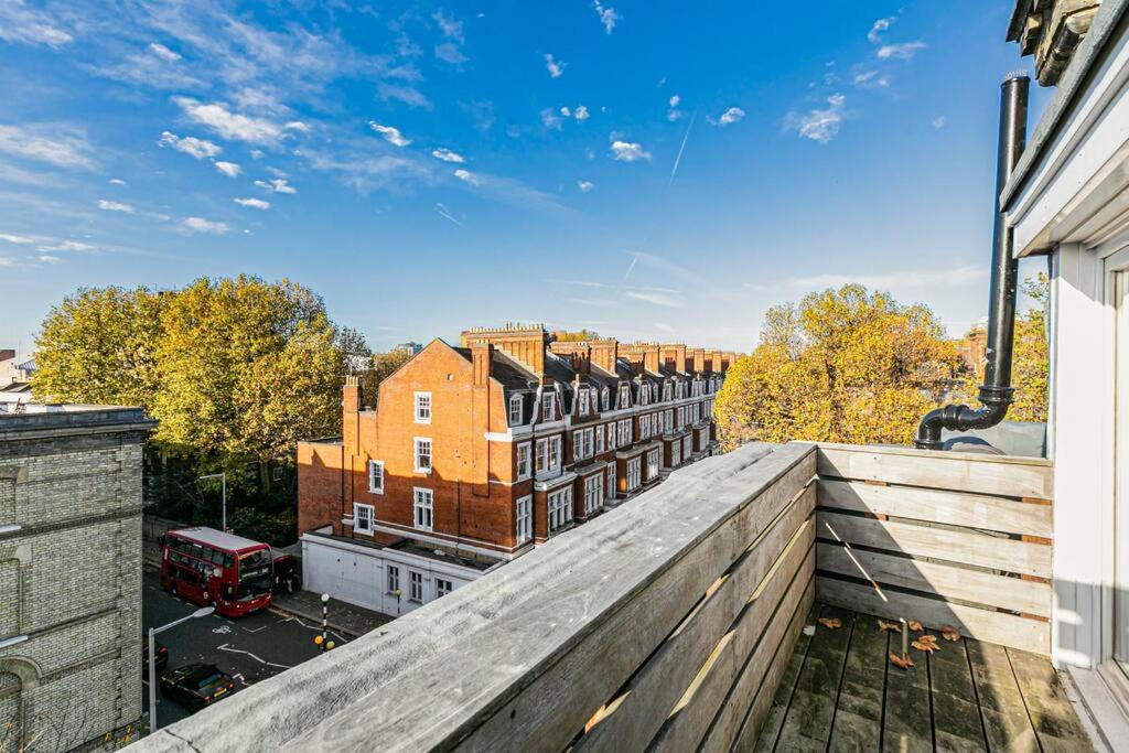 Chelsea Penthouse - Roof Terrace & Central AC