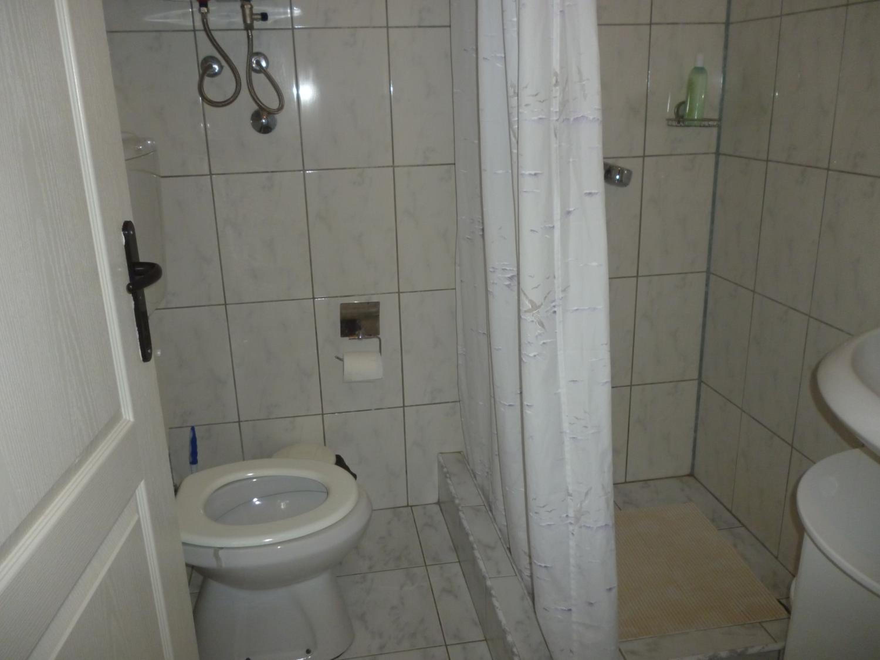 Photo 48