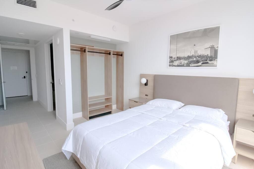 Luxury High Rise Miami Haven
