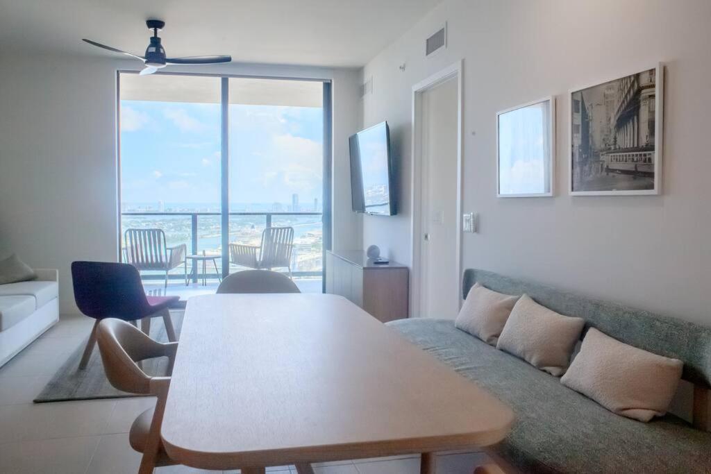 Luxury High Rise Miami Haven