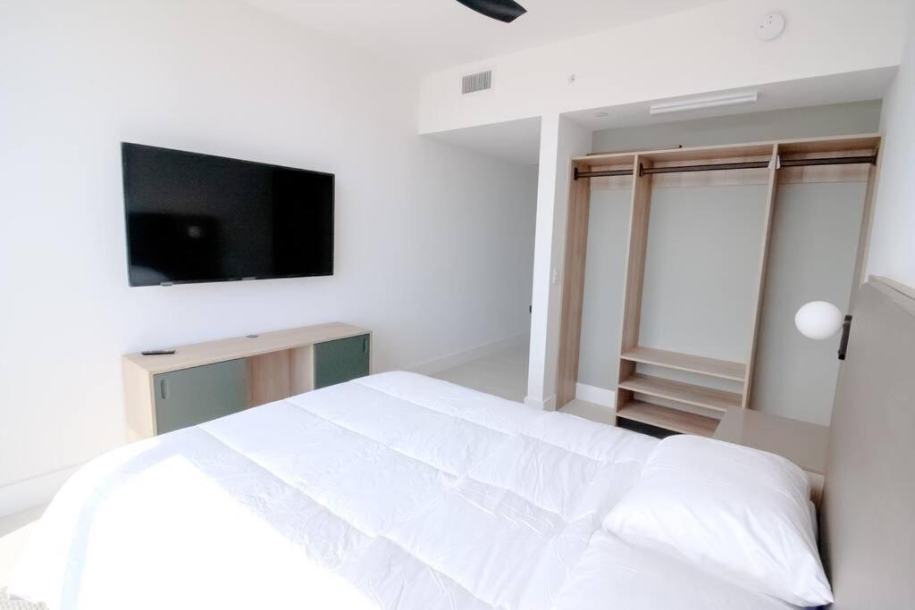 Luxury High Rise Miami Haven