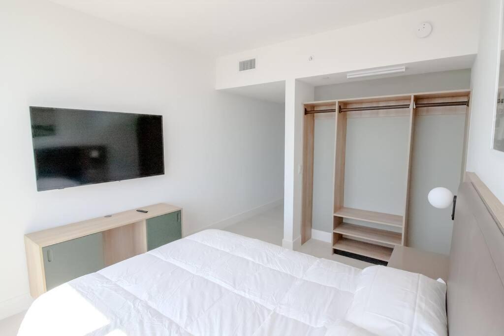Luxury High Rise Miami Haven
