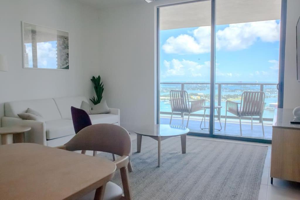 Luxury High Rise Miami Haven