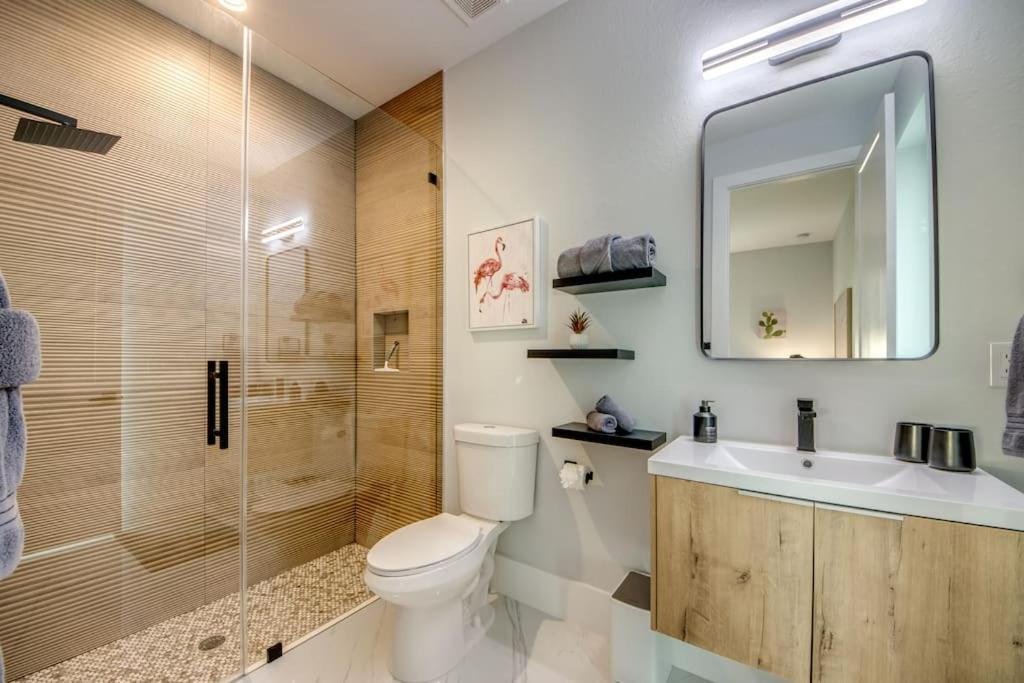 Villa Suntastic by CoralVilla-gulf access, pool&spa