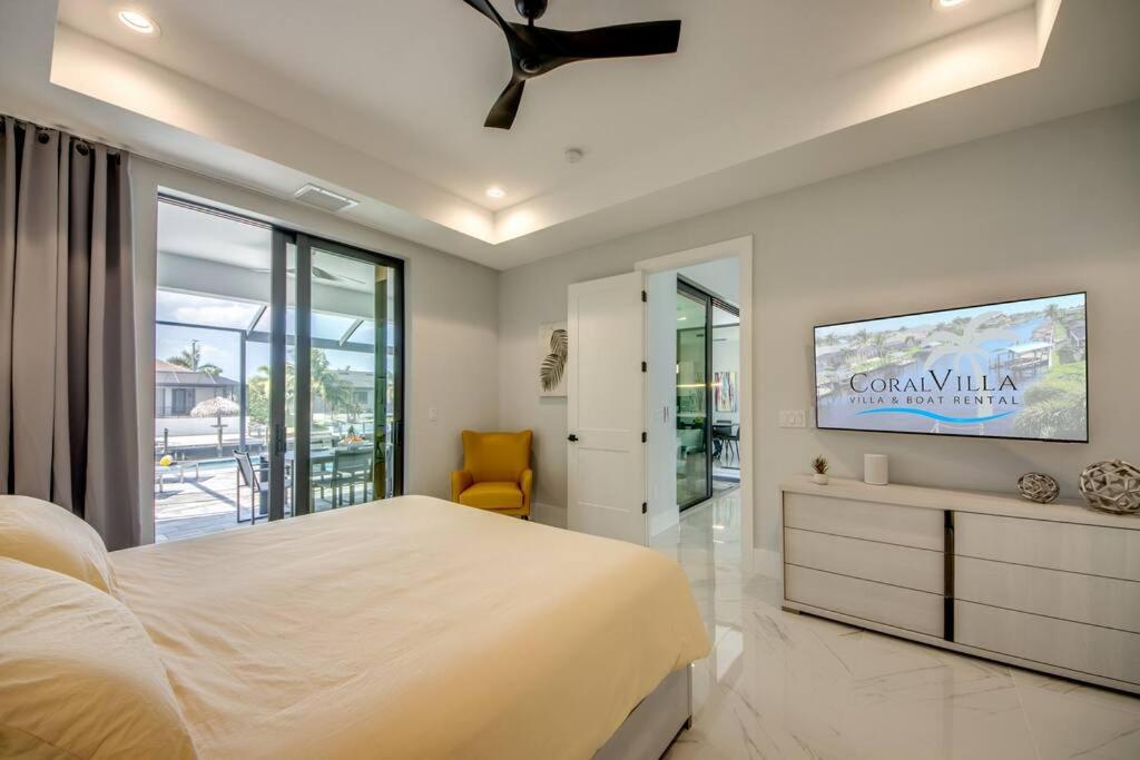 Villa Suntastic by CoralVilla-gulf access, pool&spa