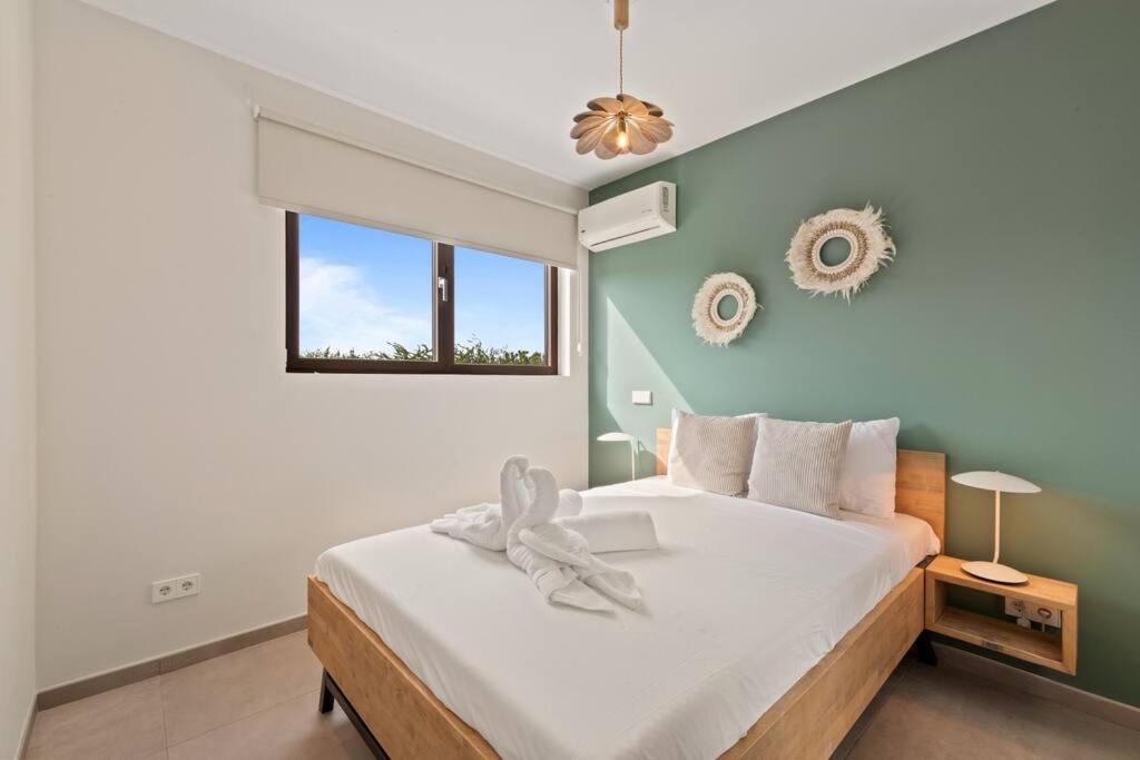 Jan Sofat LUX A12, resort, pool, ground floor