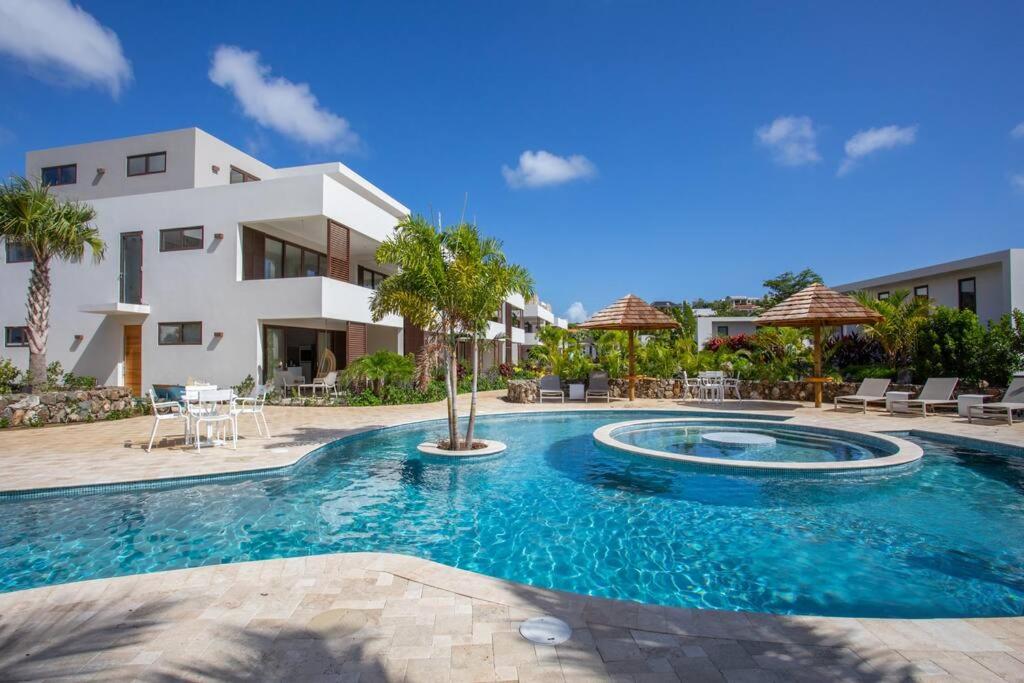 Jan Sofat LUX A12, resort, pool, ground floor