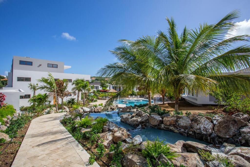 Jan Sofat LUX A12, resort, pool, ground floor
