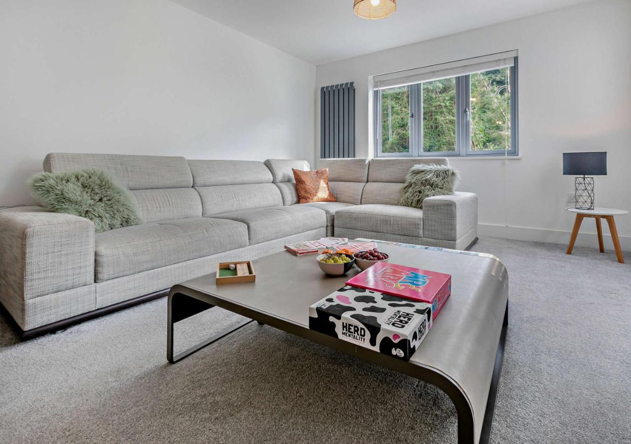 4 Bed in Wadebridge oc-l30127
