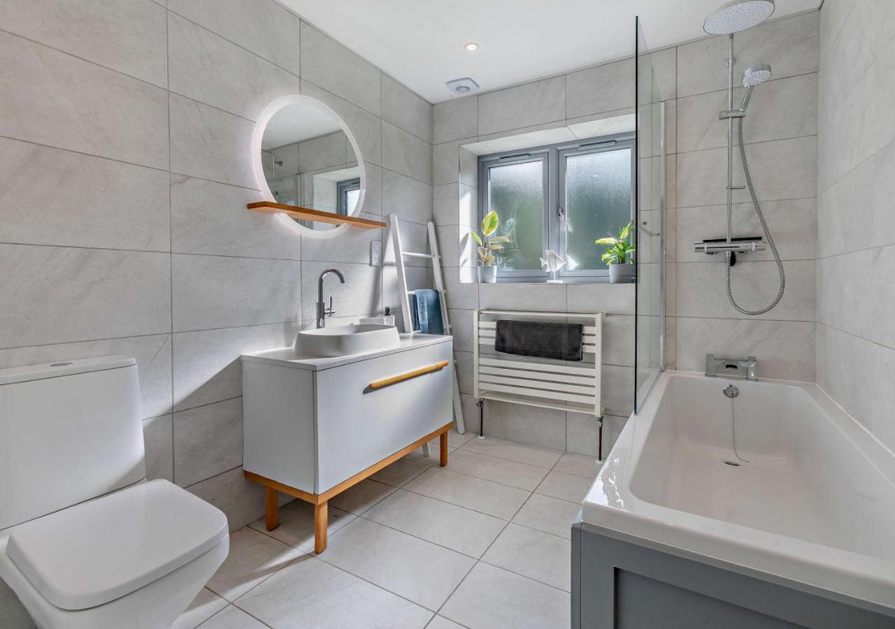4 Bed in Wadebridge oc-l30127