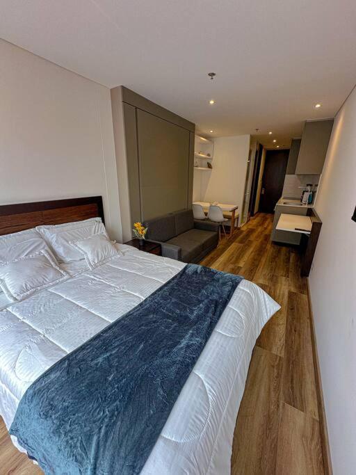 Cozy Apartment in Chicó, Bogotá