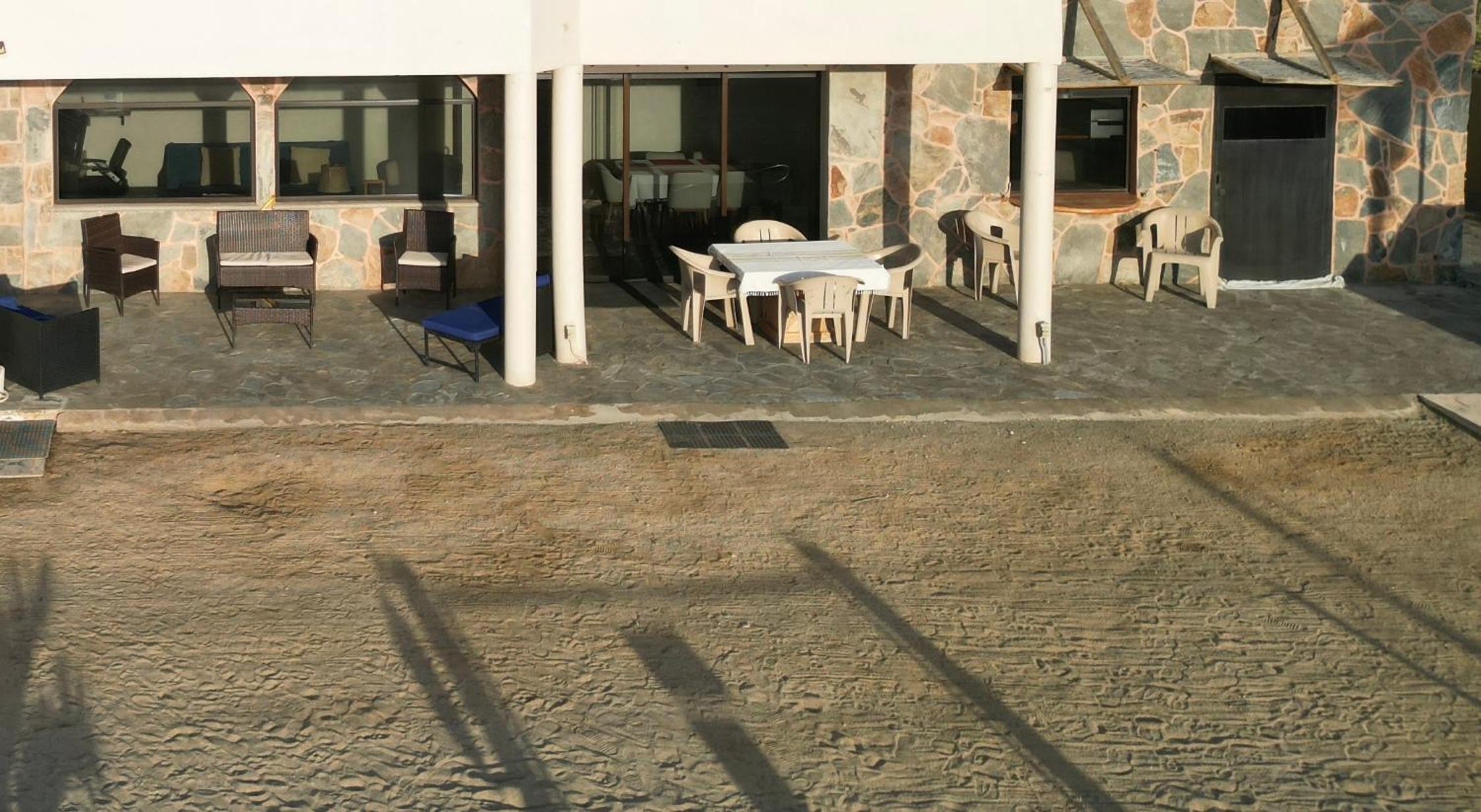 Cerritos Beach Palace