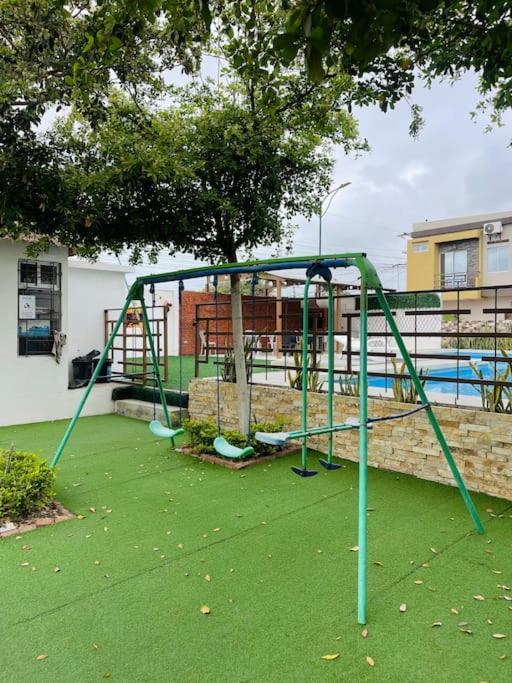 Casa hermosa con piscina bonita