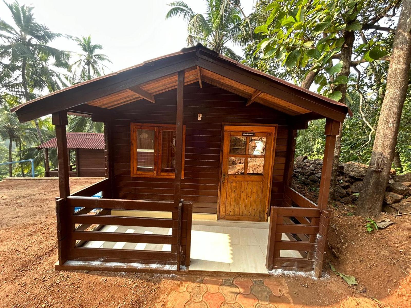 Mountain Breeze Wooden Cottages