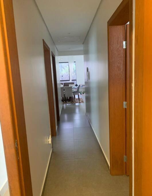 Linda Casa 4 quartos com piscina para família na praia de Canasvieiras