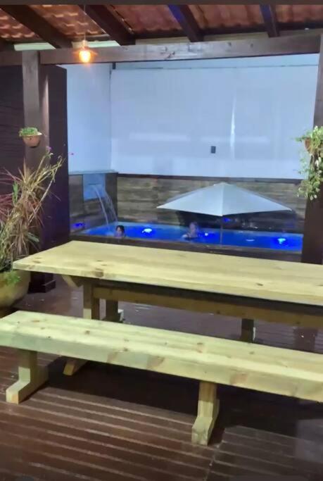 Linda Casa 4 quartos com piscina para família na praia de Canasvieiras