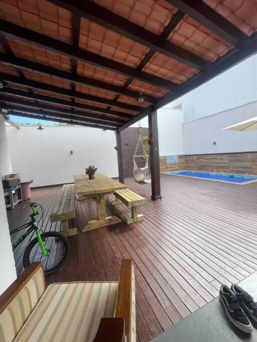 Linda Casa 4 quartos com piscina para família na praia de Canasvieiras