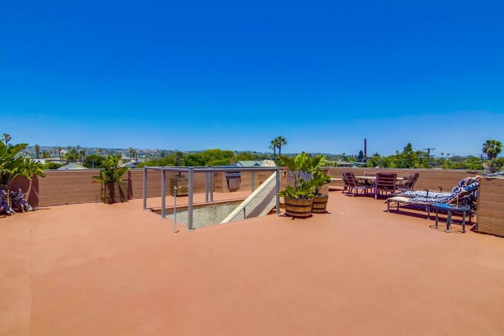 PACIFIC BEACH ESTATE water view view 5