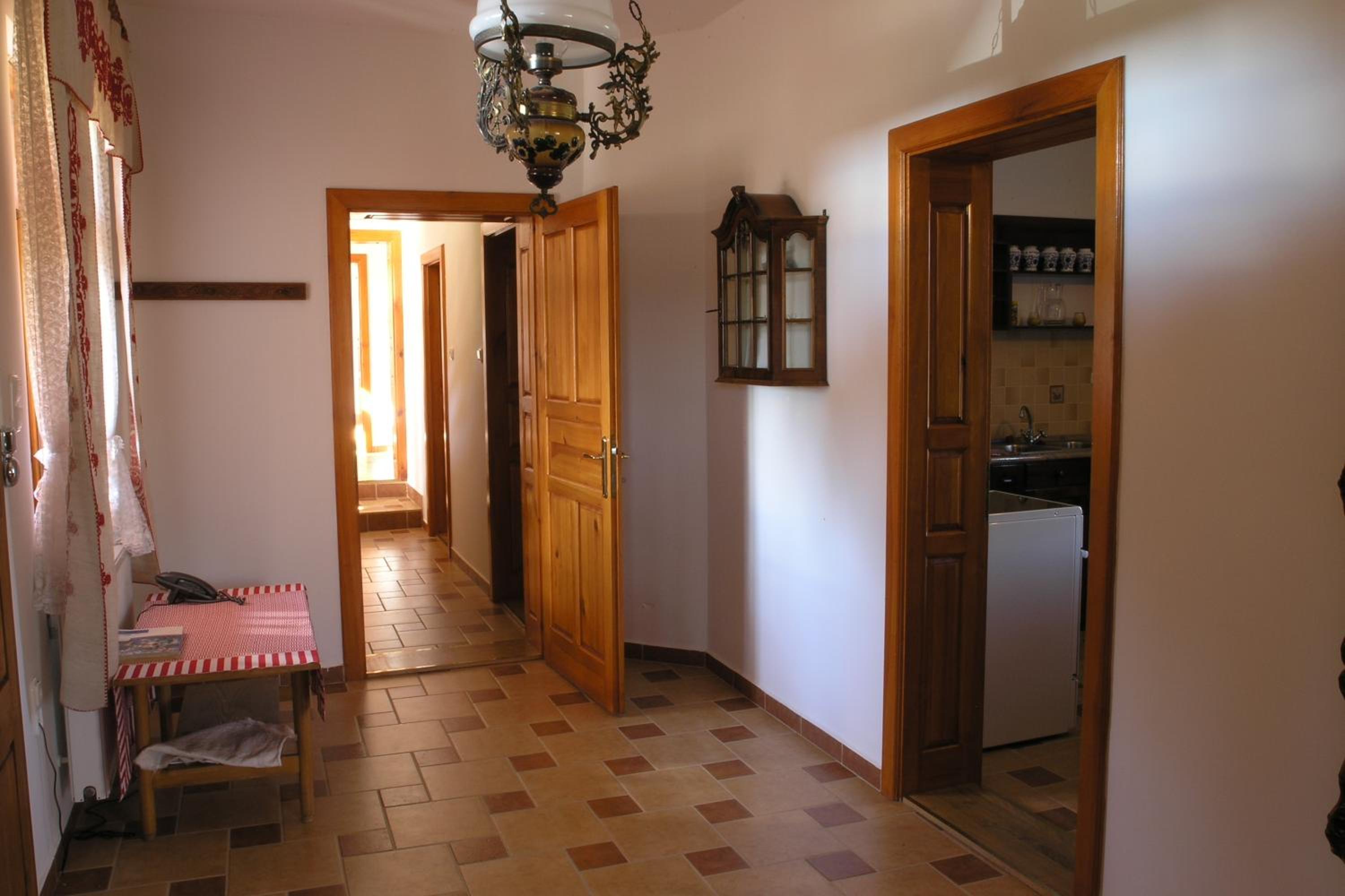 Photo 49