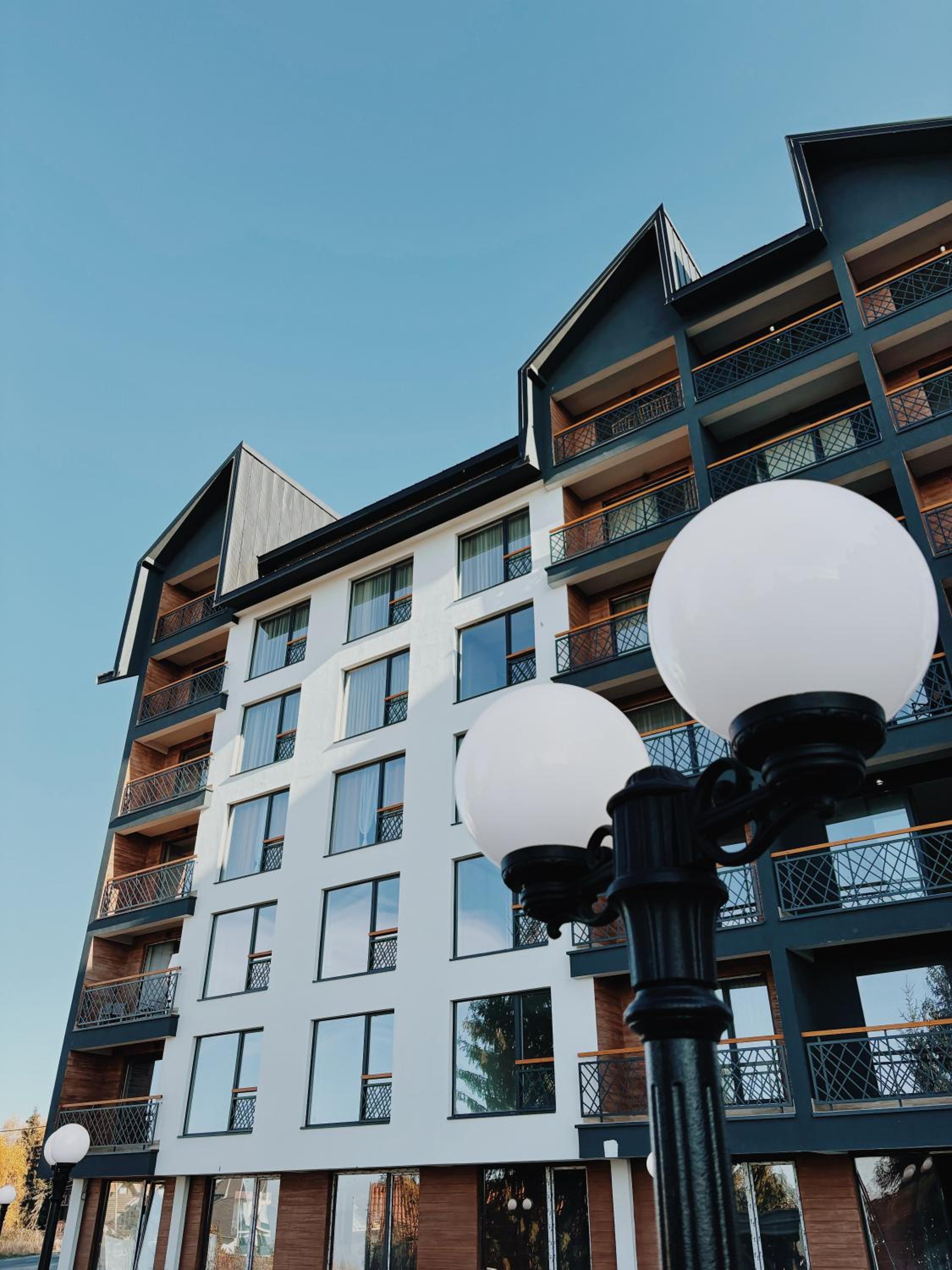 Maximus A49, Residence Hill, Kopaonik view 2
