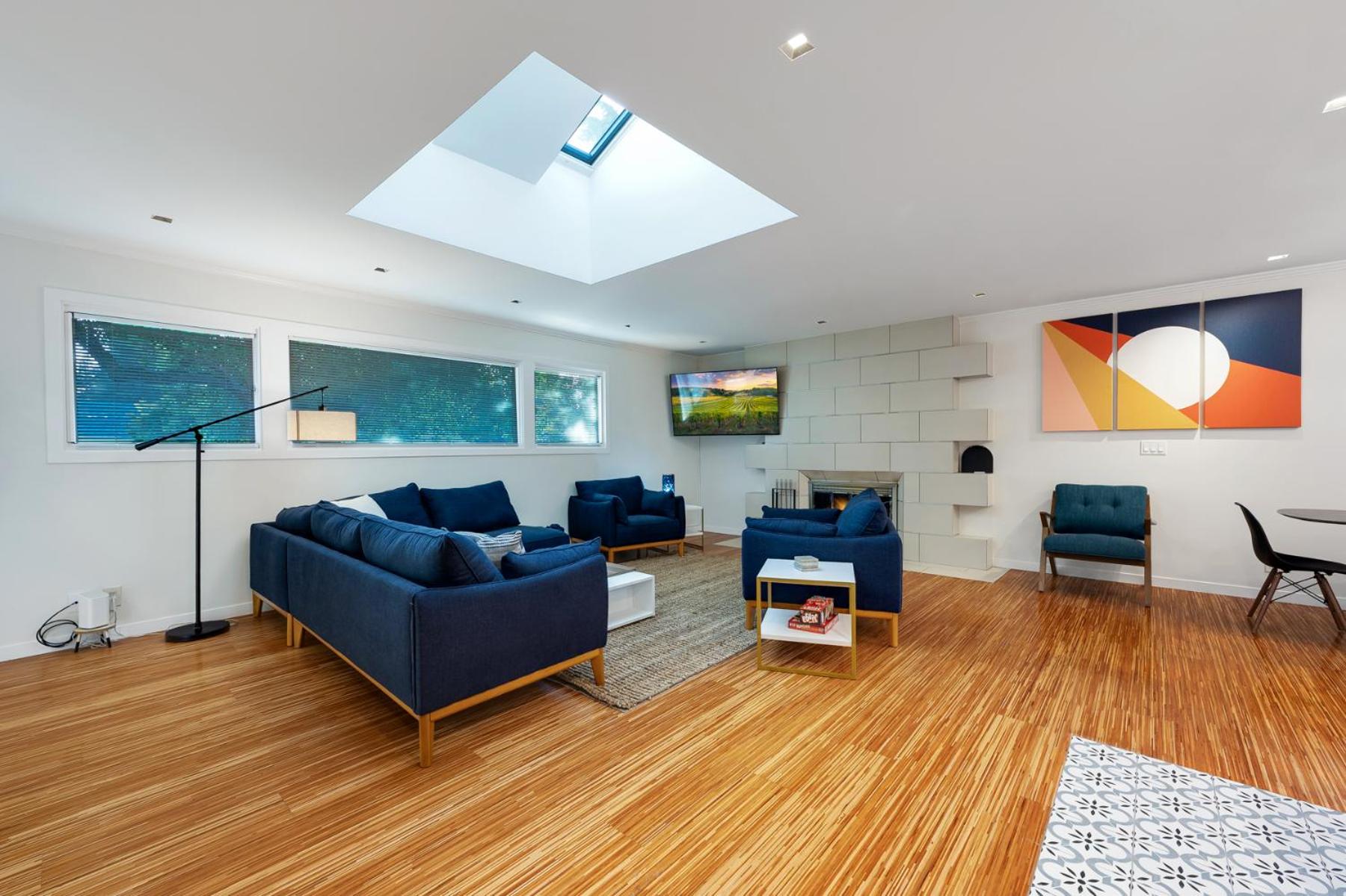 MidCentury Modern Wine Country Private Pool & Spa view 5
