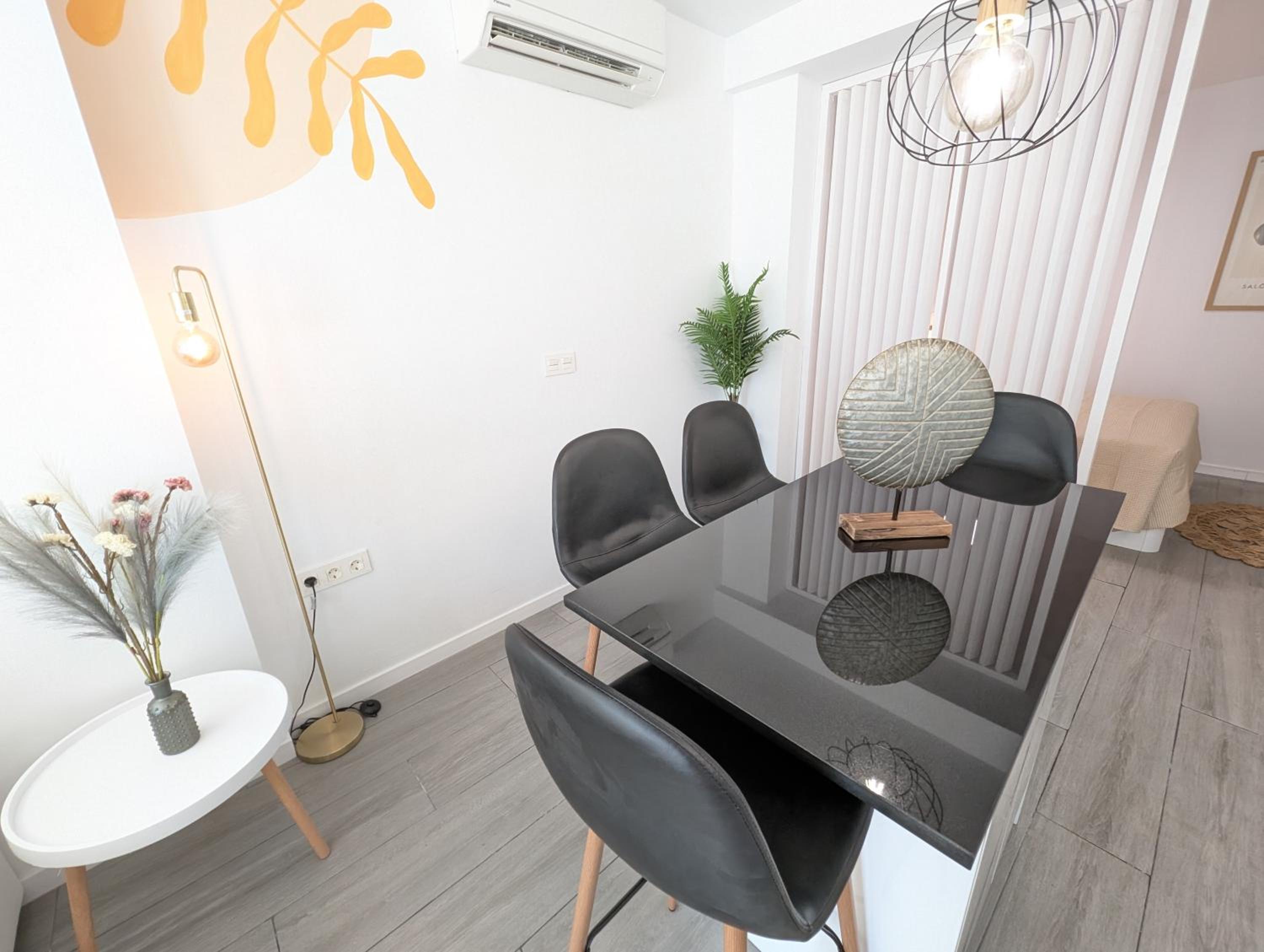 BAJONDILLO LOFT FRENTE AL MAR