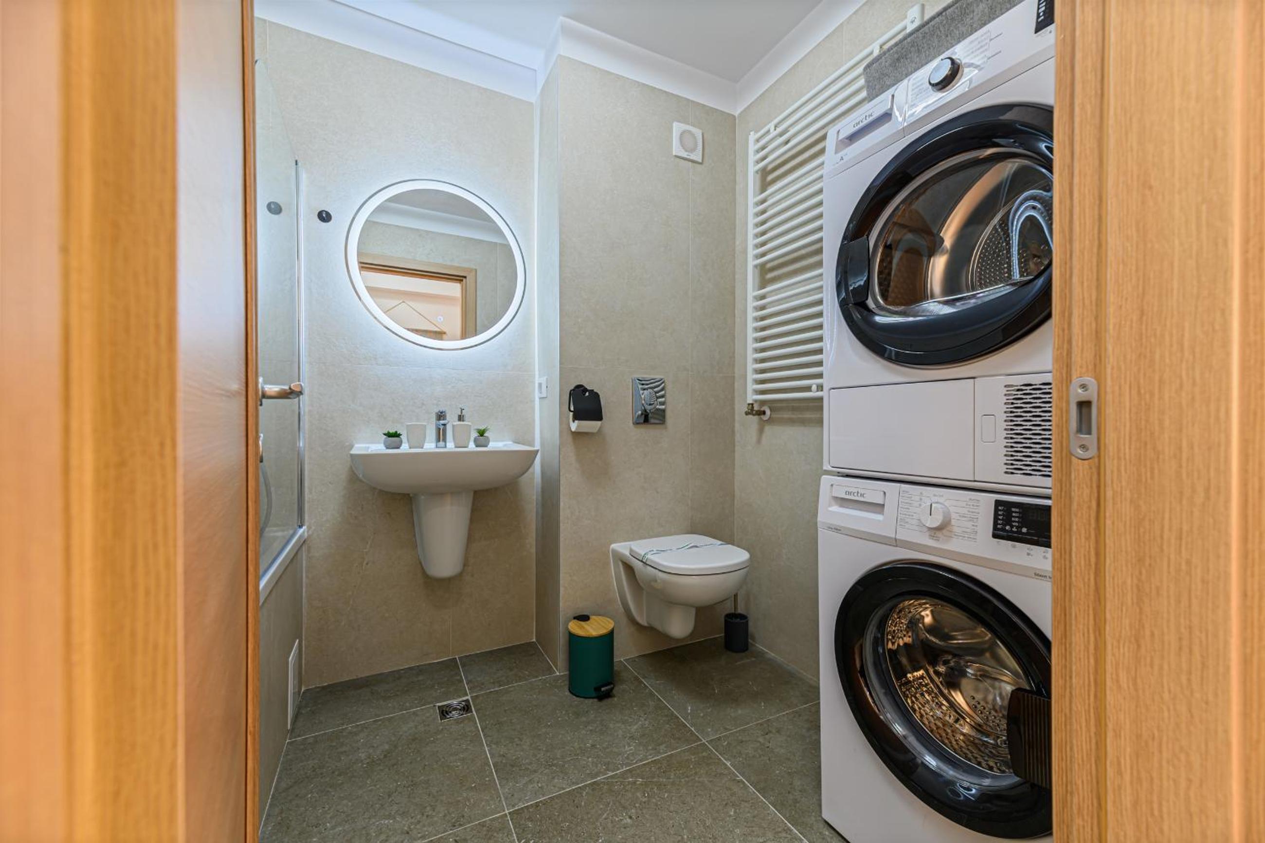MoHost Blue Moon Apartments
