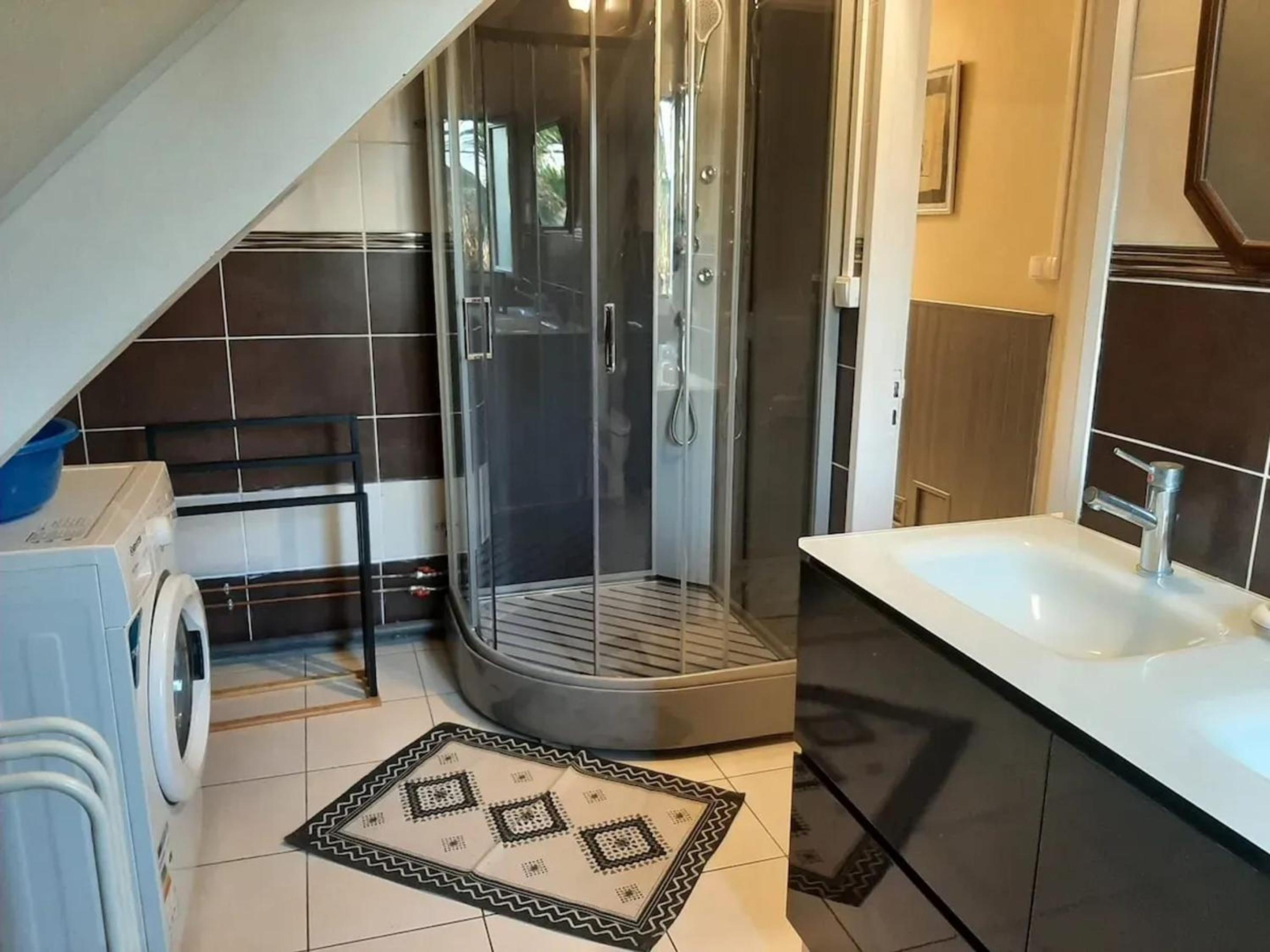 Appartement accueillant a Terre Sainte 75 m² proximite mer view 5