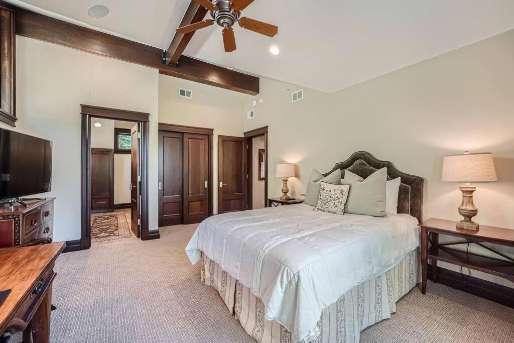 Vails View House 4Bdrm Private Winter Sale Now view 4