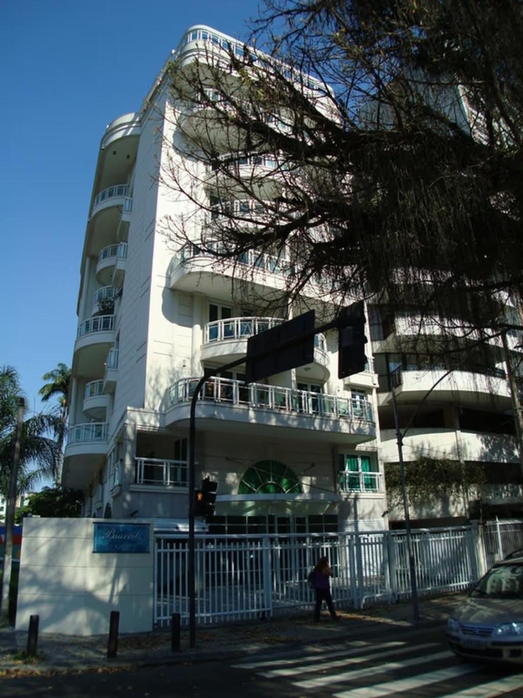 Duplex Leblon com Garagem Vista Cristo - 2 Quartos