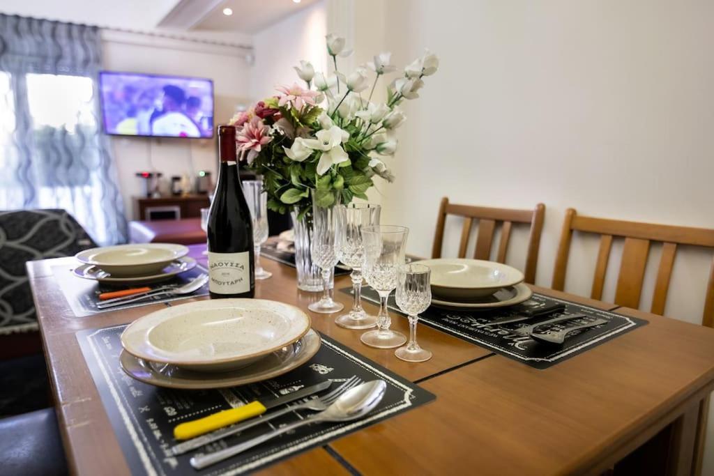 Maria Cozy Getaway in Glyfada