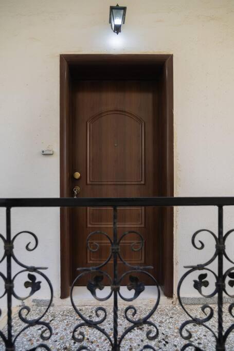 Maria Cozy Getaway in Glyfada
