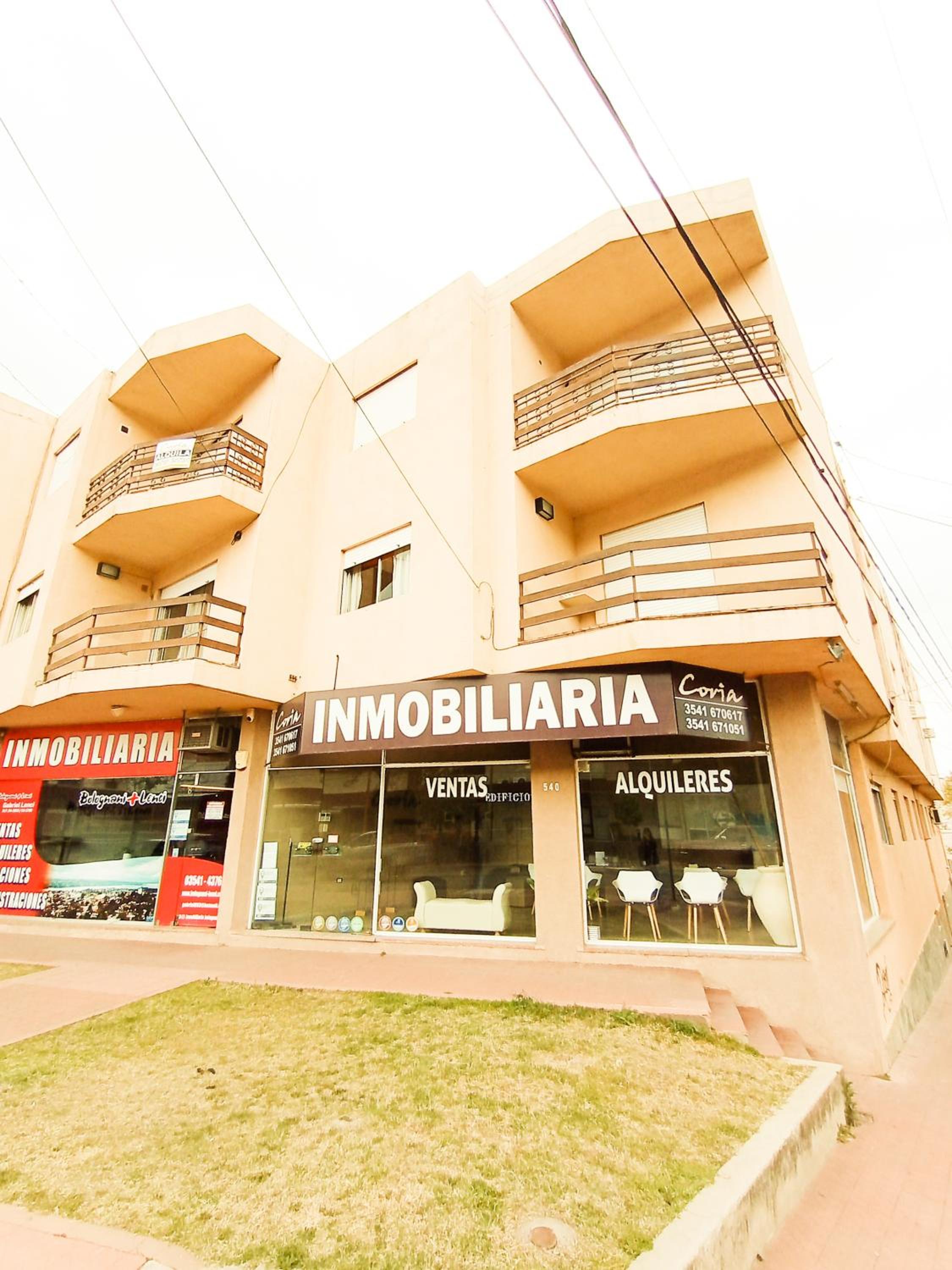 Edificio en Avenida Libertad
