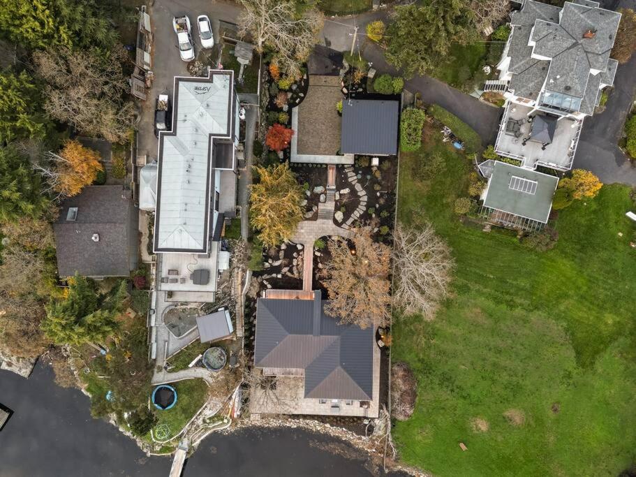 Oakmere House on Portage Inlet