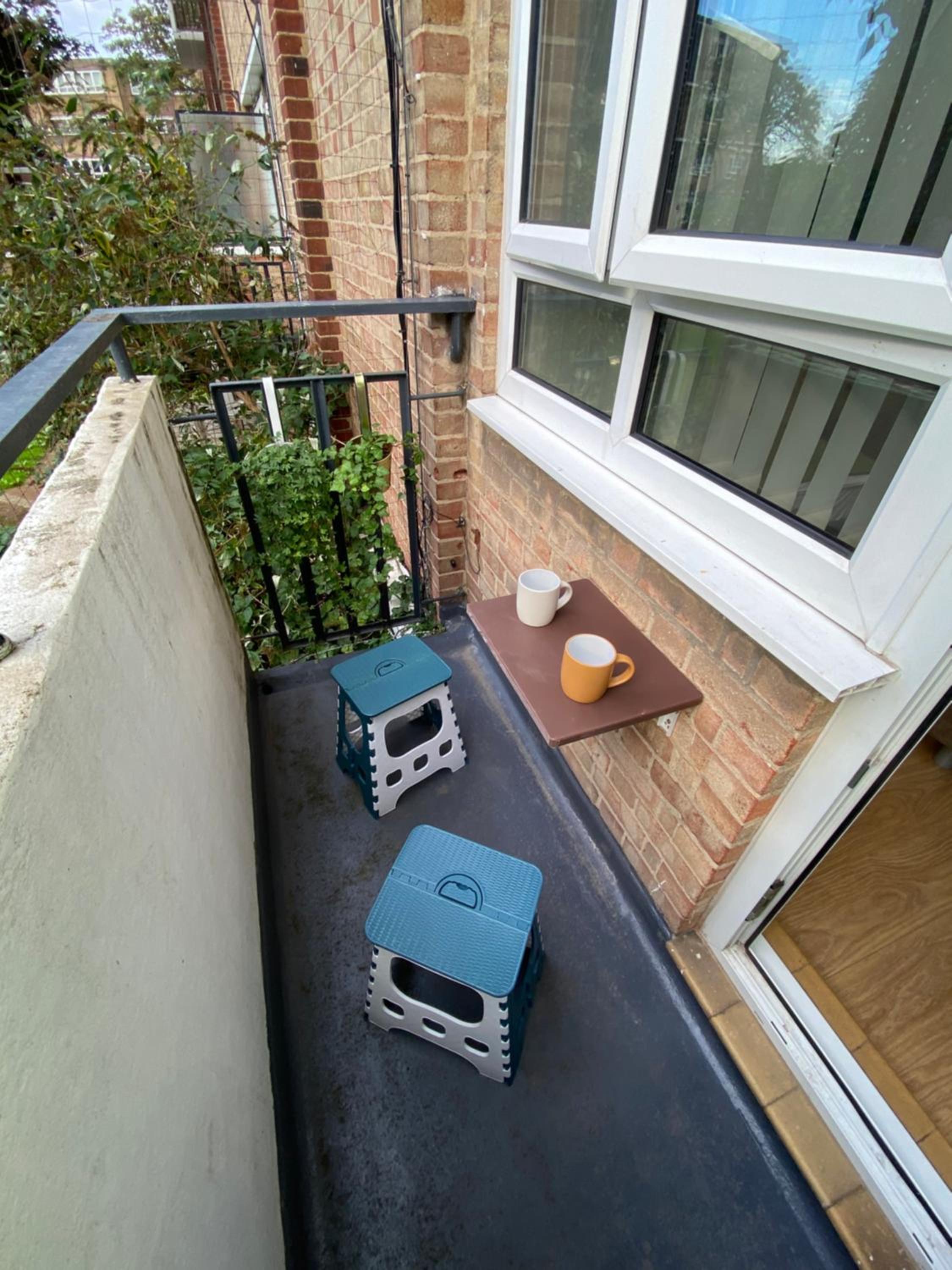 Studio flat in West Kensington