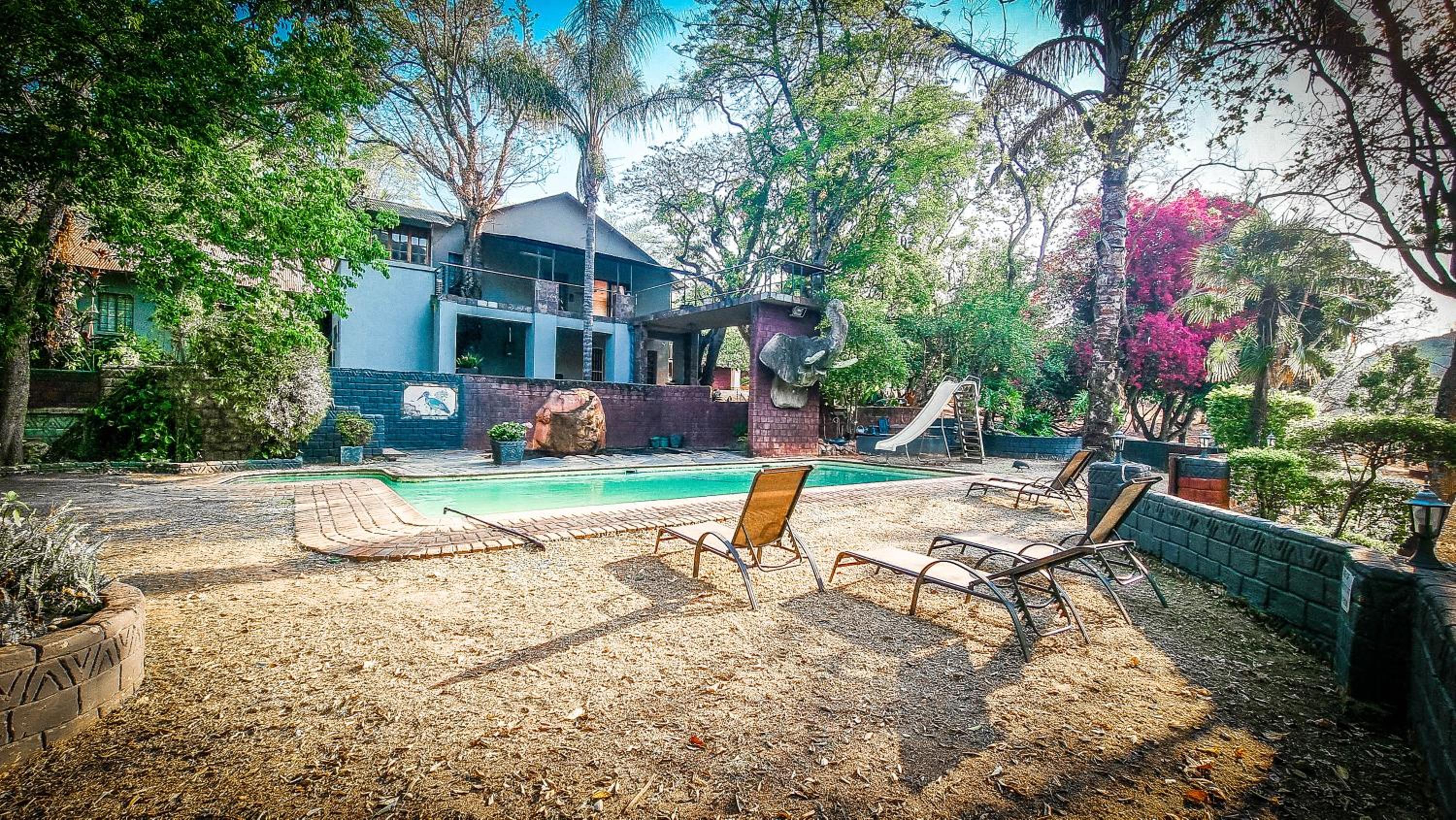 Montrose River Lodge