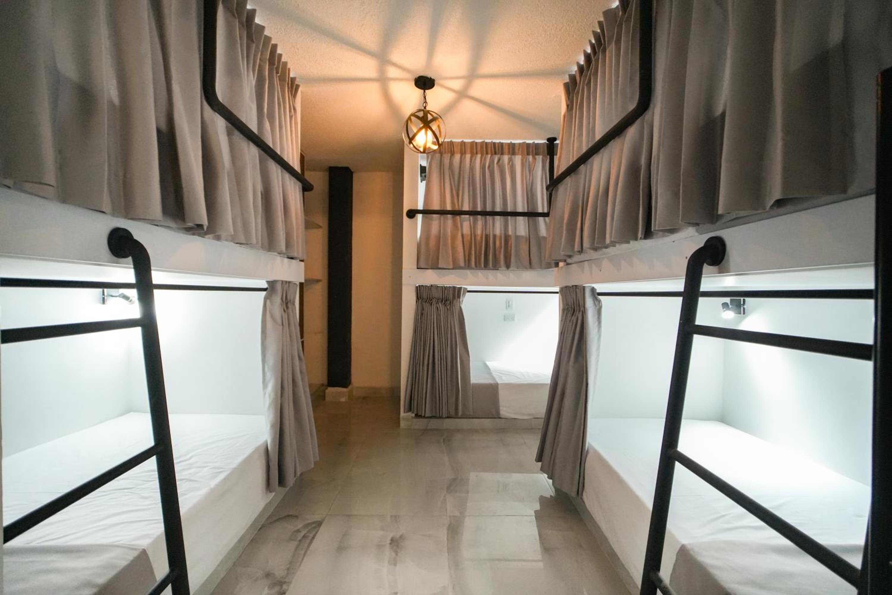 Qantic Lodging