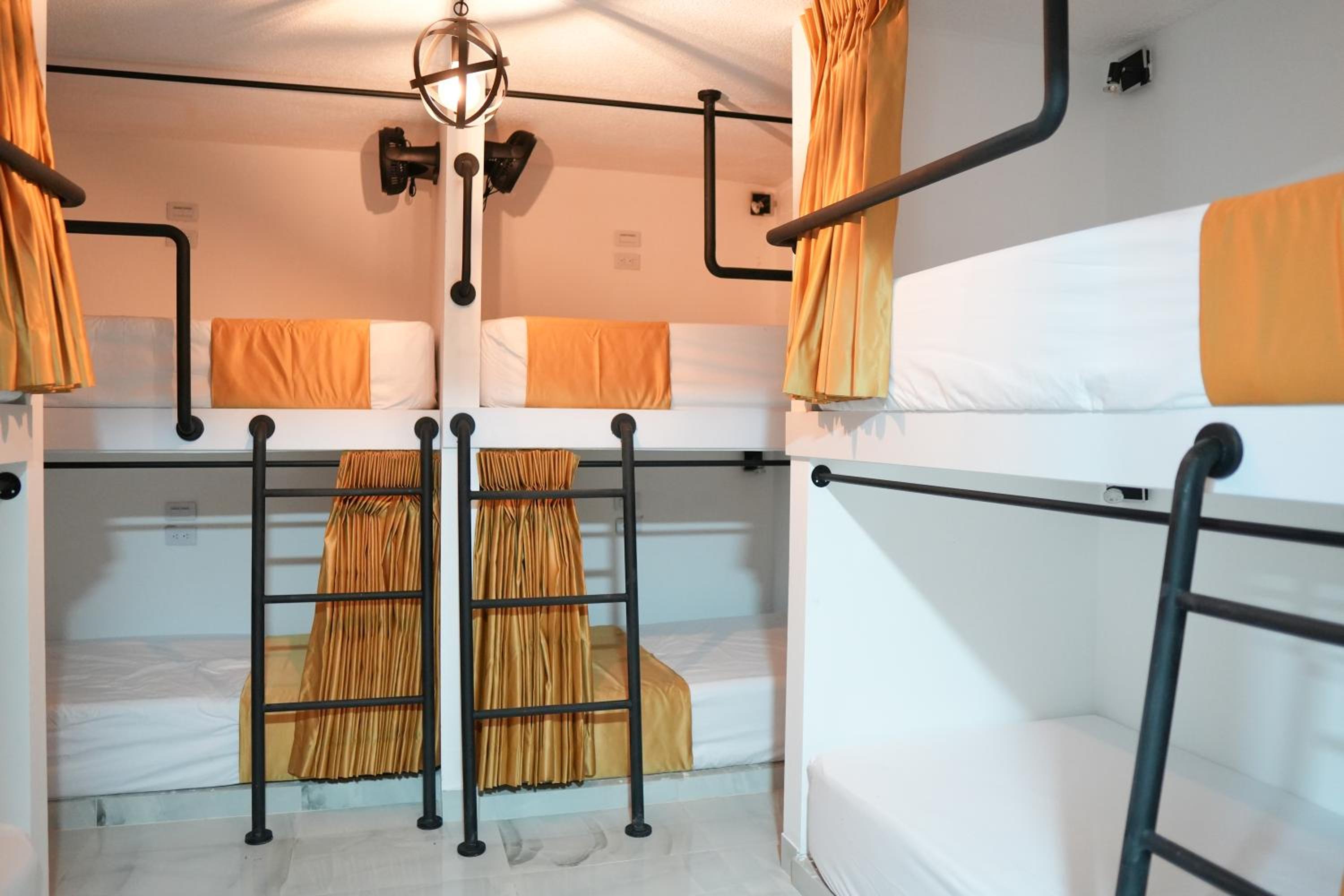 Qantic Lodging