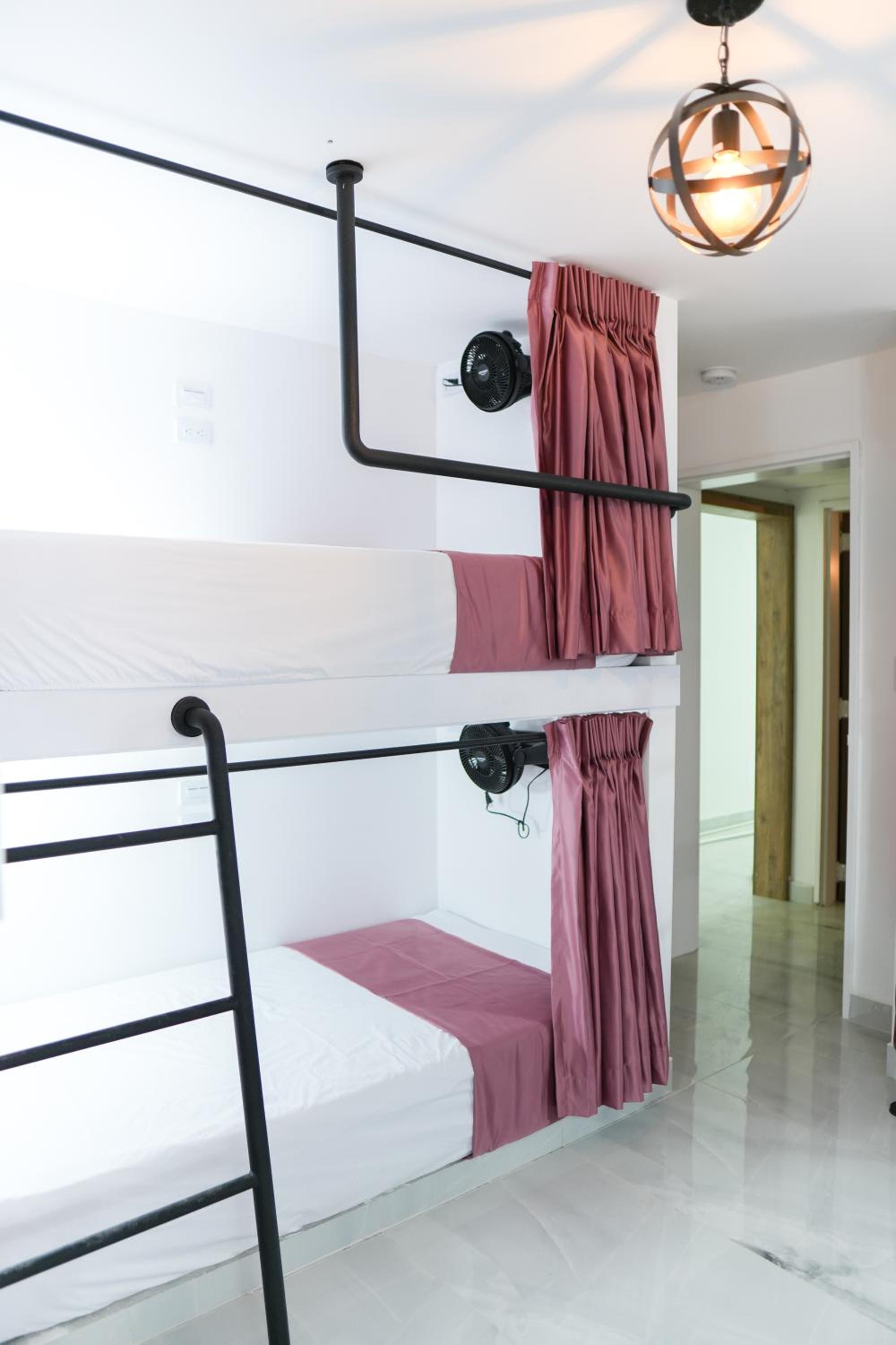 Qantic Lodging