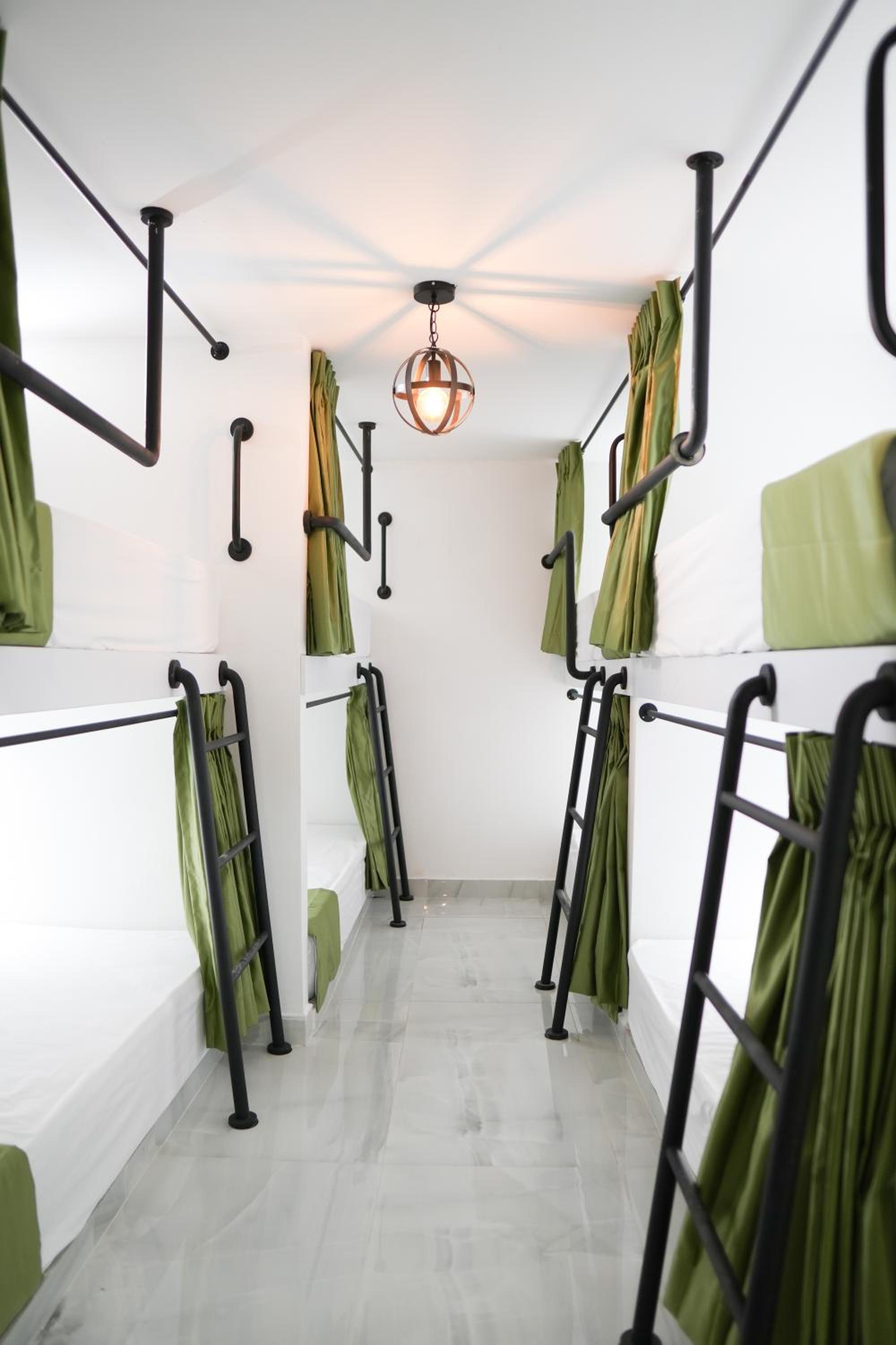 Qantic Lodging