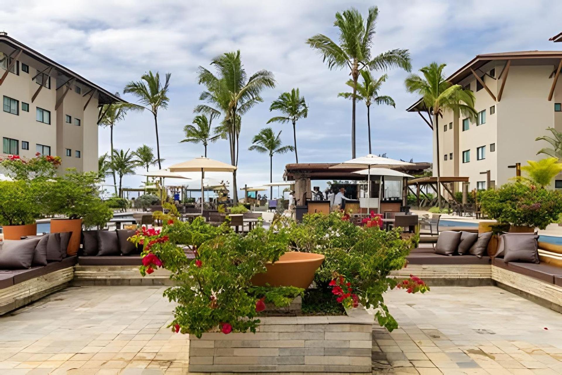 Resort luxuoso LaFleur Polinésia Muro Alto