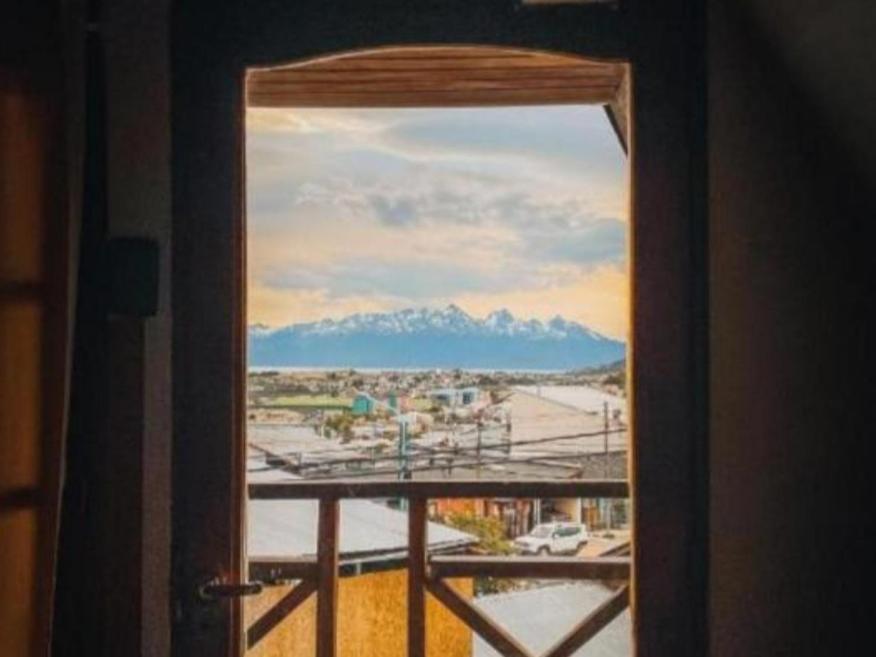Ushuaia Magnifica Cabaña hasta 8 personas con vista a las montañas y al canal