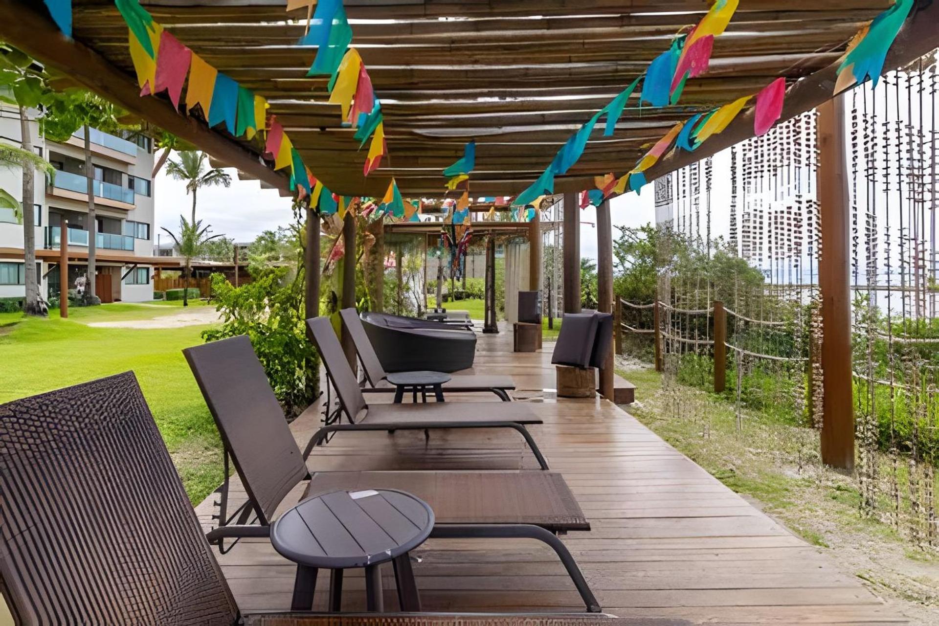 Resort luxuoso LaFleur Polinésia Muro Alto