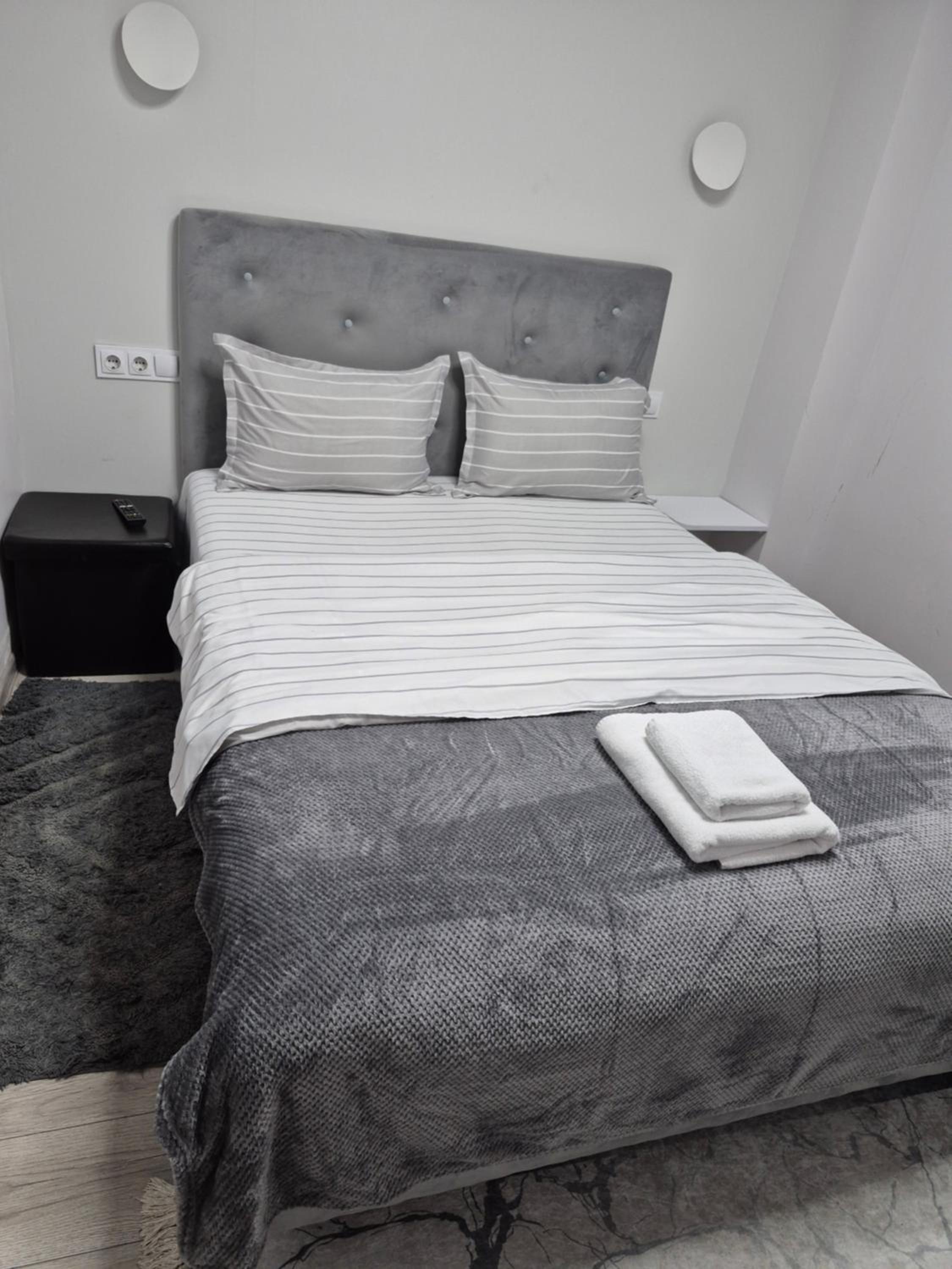 Budget private room near Northern Bus station