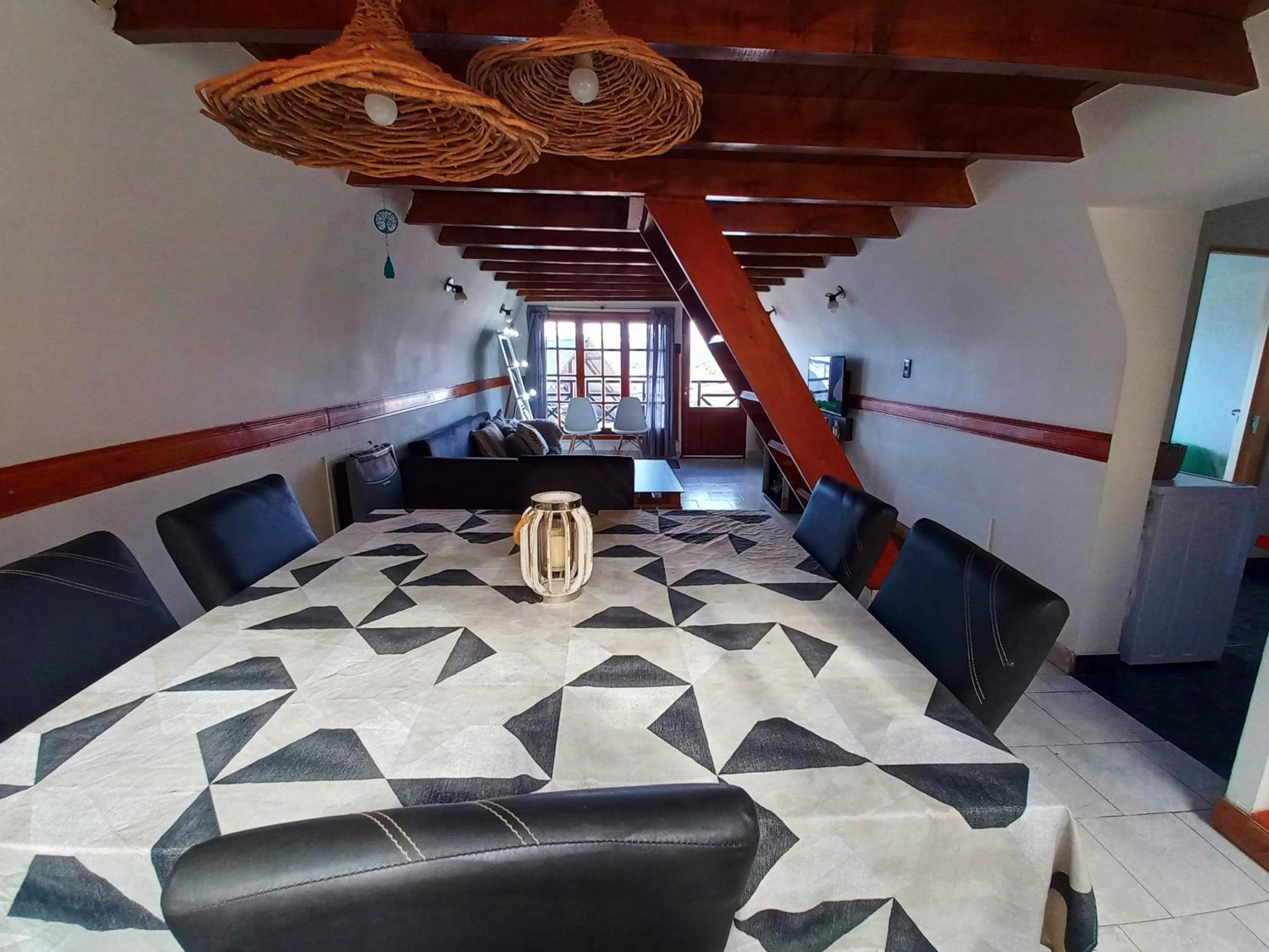 Ushuaia Magnifica Cabaña hasta 8 personas con vista a las montañas y al canal